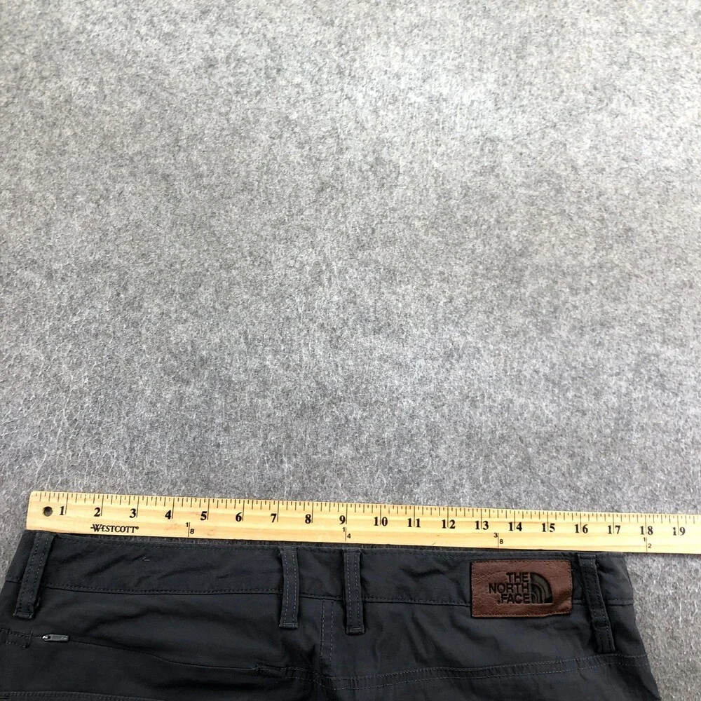 The North Face Pants Mens 34 Gray Chino Straight Leg Casual Microfiber